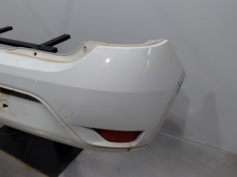 Recambio de paragolpes trasero para dacia sandero essential referencia OEM IAM   