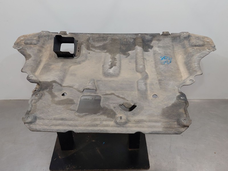 Recambio de cubrecarter para ford focus iv (hn) 1.0 ecoboost referencia OEM IAM 2439064  
