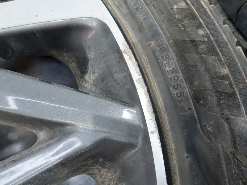 Recambio de juego llantas para hyundai kona hybrid referencia OEM IAM 52910CM300  