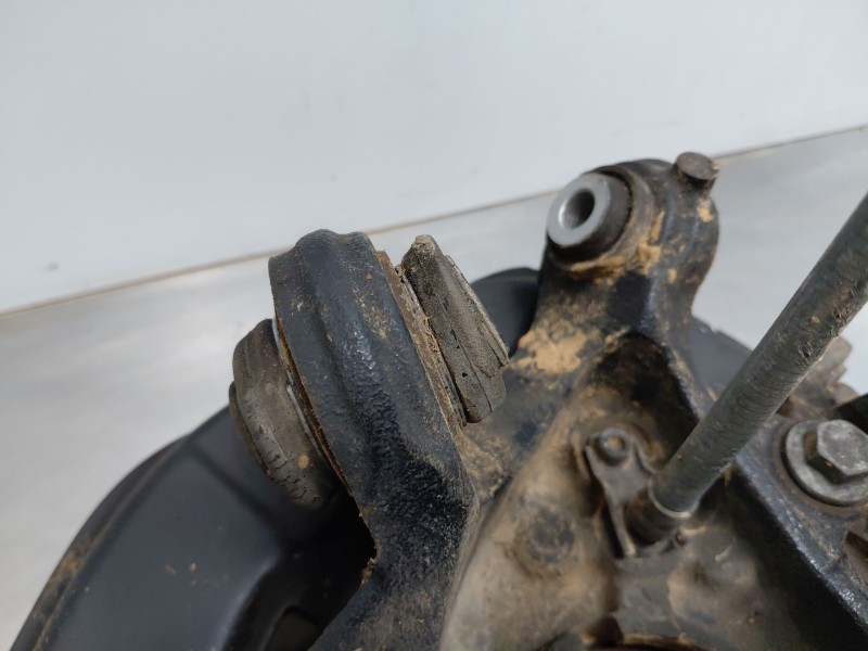 Recambio de mangueta trasera derecha para bmw serie 1 lim. (f20/f21) 116 i referencia OEM IAM 33326792516  