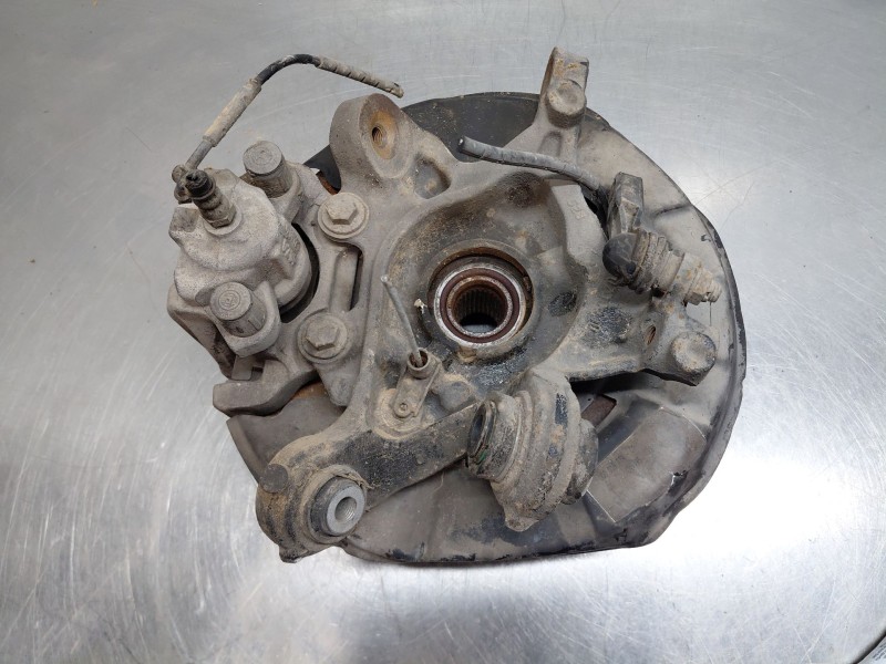 Recambio de mangueta trasera derecha para bmw serie 1 lim. (f20) sport referencia OEM IAM 33326792516  