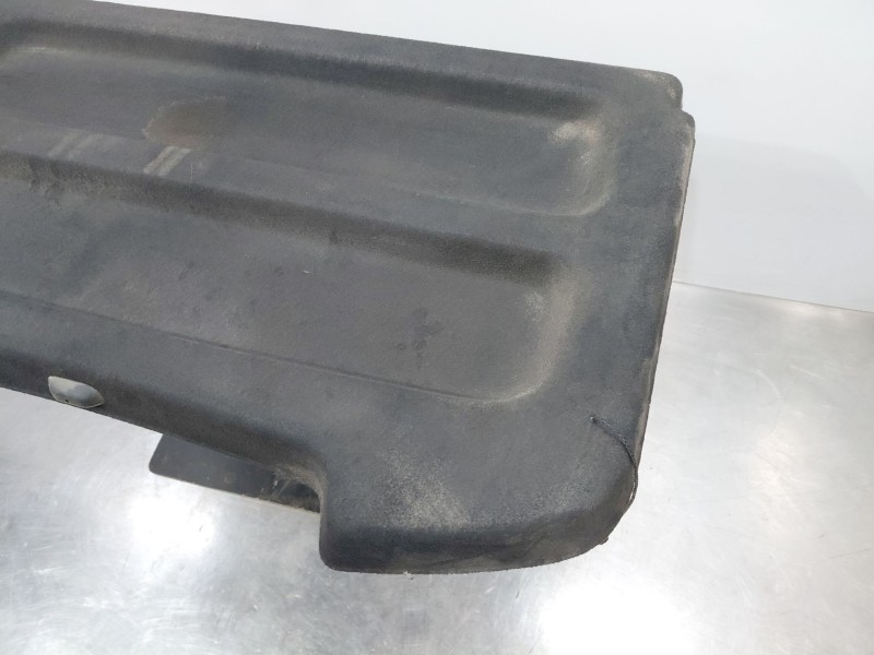 Recambio de bandeja trasera para dacia sandero essential referencia OEM IAM 794205491R  
