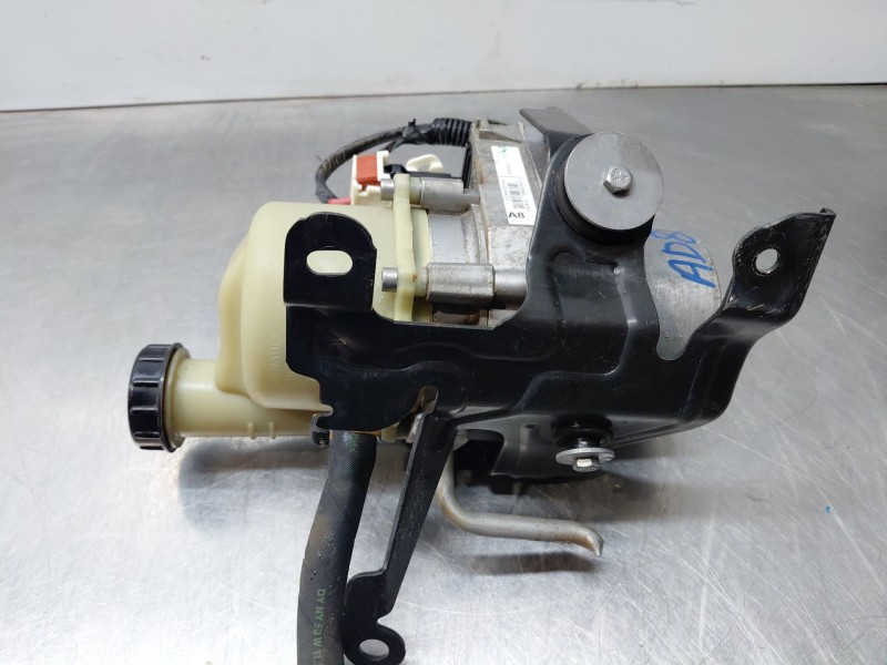 Recambio de bomba direccion para dacia sandero essential referencia OEM IAM 491101292R  