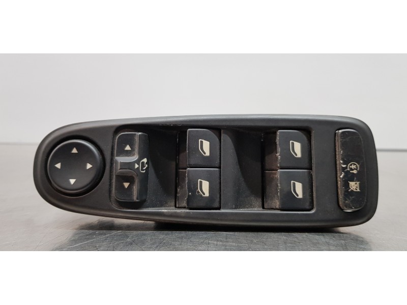 Recambio de mando elevalunas delantero izquierdo para citroen c4 grand picasso exclusive referencia OEM IAM 96639383ZD   Recambio de mando elevalunas delantero izquierdo para citroen c4 grand picasso exclusive referencia OEM IAM 96639383ZD