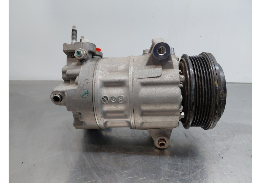 Recambio de compresor aire acondicionado para ford focus iv (hn) 1.0 ecoboost referencia OEM IAM 2634805  