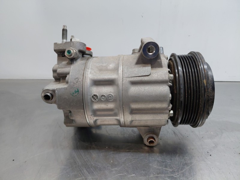 Recambio de compresor aire acondicionado para ford focus iv (hn) 1.0 ecoboost referencia OEM IAM 2634805  
