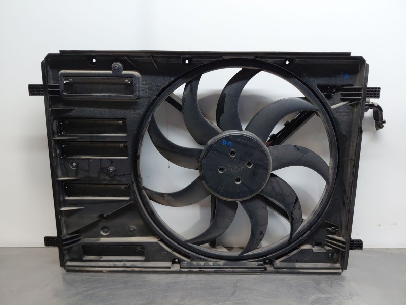 Recambio de electroventilador para ford focus iv (hn) 1.0 ecoboost referencia OEM IAM 2213993 JX618C607BB 