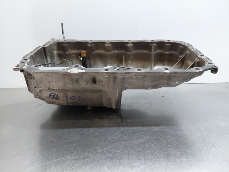 Recambio de carter para bmw serie 1 lim. (f20) sport referencia OEM IAM 11137812360  