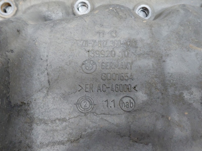 Recambio de carter para bmw serie 1 lim. (f20) sport referencia OEM IAM 11137812360  