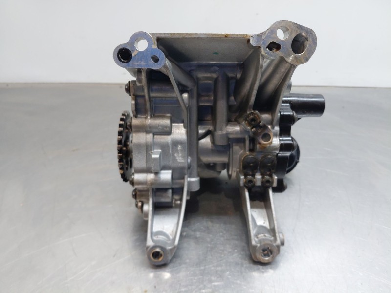 Recambio de bomba aceite para bmw serie 1 lim. (f20/f21) 116 i referencia OEM IAM 11417624135  