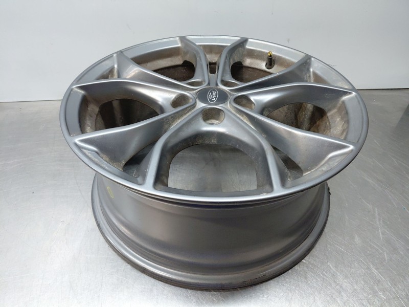 Recambio de llanta para ford focus iv (hn) 1.0 ecoboost referencia OEM IAM 2443143  