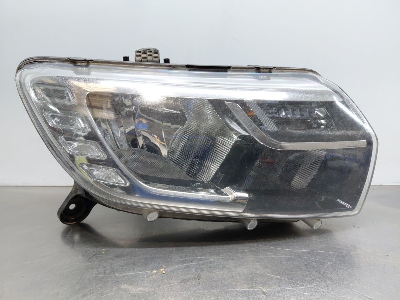 Recambio de faro derecho para dacia logan ii ambiance referencia OEM IAM 260103529R  