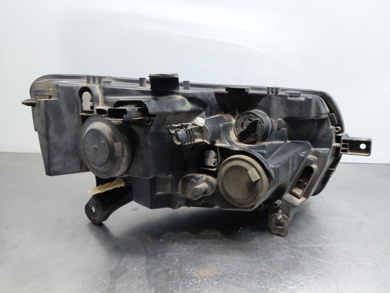 Recambio de faro izquierdo para dacia logan ii ambiance referencia OEM IAM 260605665R  