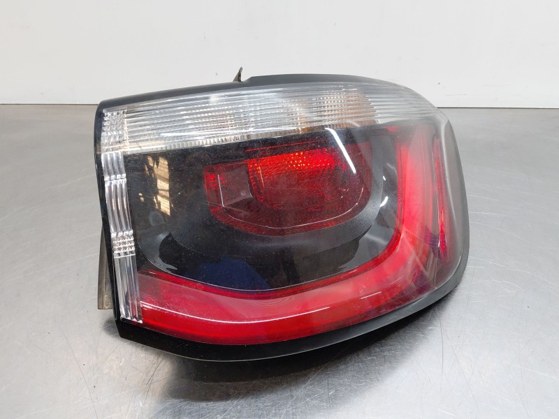 Recambio de piloto trasero derecho para jeep compass ii multiair referencia OEM IAM 55112682AB P55112682AB 