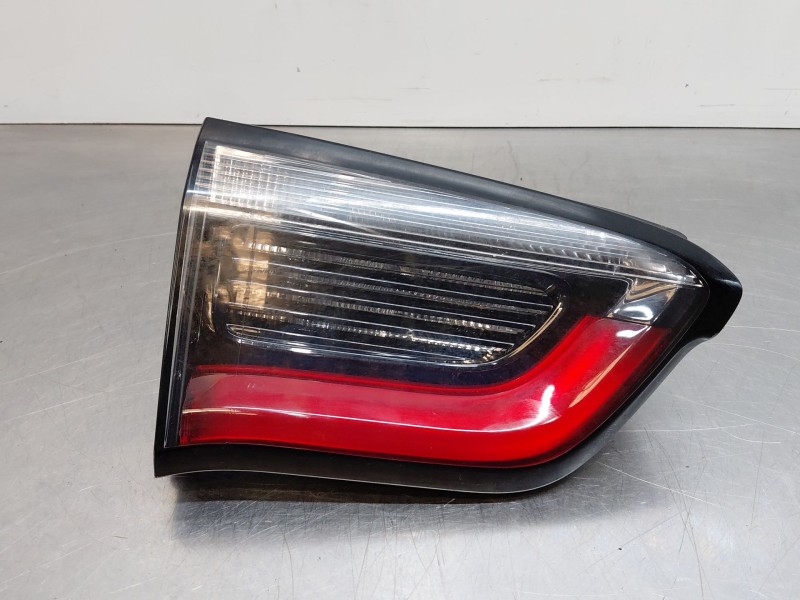 Recambio de piloto trasero izquierdo interior para jeep compass ii multiair referencia OEM IAM 55112685AA P55112685AA 