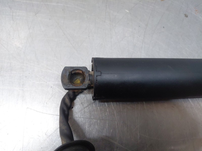 Recambio de amortiguador porton trasero izquierdo para peugeot 508 active referencia OEM IAM 9835557980  