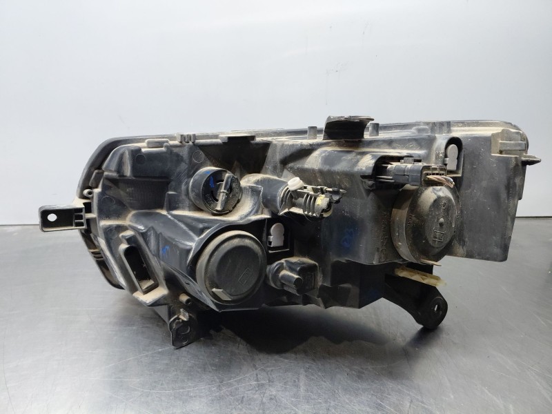 Recambio de faro derecho para dacia sandero essential referencia OEM IAM 260103529R  