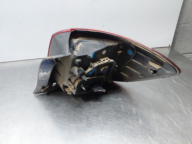 Recambio de piloto trasero izquierdo para dacia sandero essential referencia OEM IAM 265554938R  