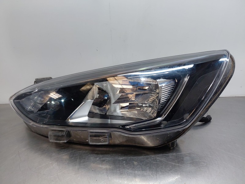 Recambio de faro izquierdo para ford focus iv (hn) 1.0 ecoboost referencia OEM IAM 2546960 mx7b13e015cc 