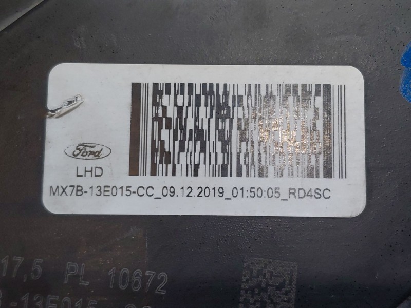 Recambio de faro izquierdo para ford focus iv (hn) 1.0 ecoboost referencia OEM IAM 2546960 mx7b13e015cc 