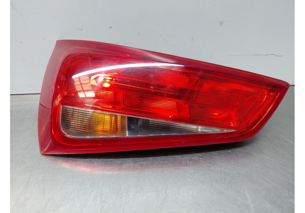 Recambio de piloto trasero izquierdo para audi a1 sportback (8xa, 8xf) 1.2 tfsi referencia OEM IAM 8X0945093D  
