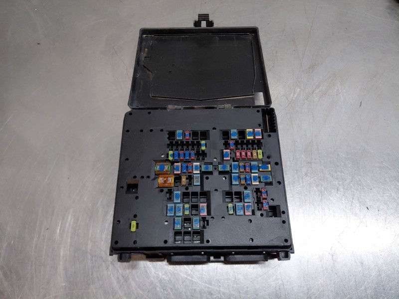 Recambio de caja reles / fusibles para ford focus iv (hn) 1.0 ecoboost referencia OEM IAM JX6T14D068BE 9591127219 