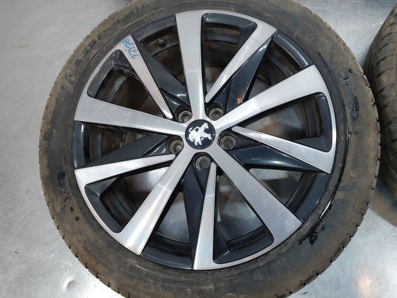 Recambio de juego llantas para peugeot 508 active referencia OEM IAM 98141181XA  