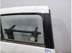 Recambio de puerta trasera derecha para dacia sandero essential referencia OEM IAM 821002434R   2