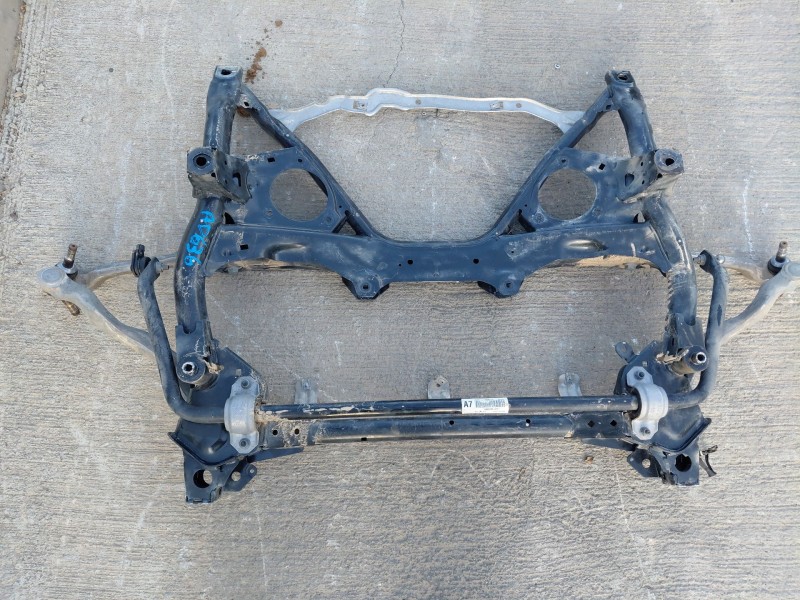 Recambio de puente delantero para bmw serie 1 lim. (f20/f21) 116 i referencia OEM IAM   