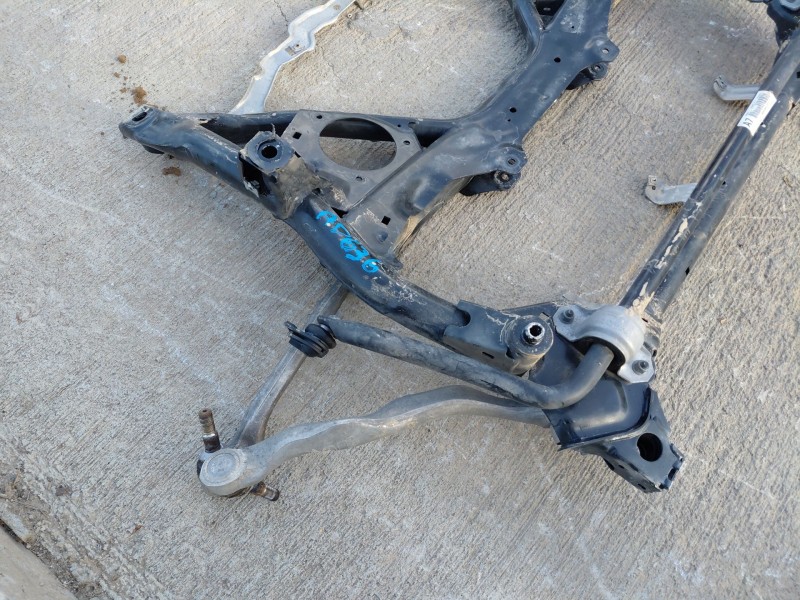 Recambio de puente delantero para bmw serie 1 lim. (f20/f21) 116 i referencia OEM IAM   