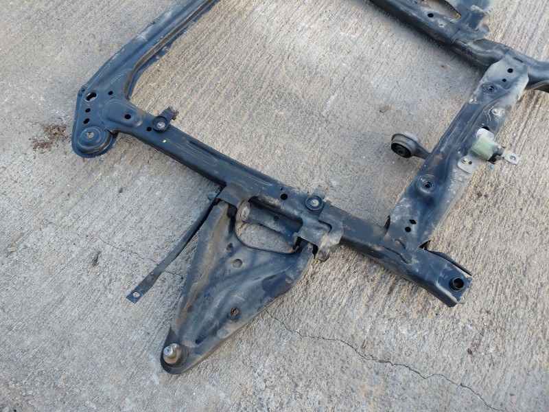 Recambio de puente delantero para dacia logan ii ambiance referencia OEM IAM   