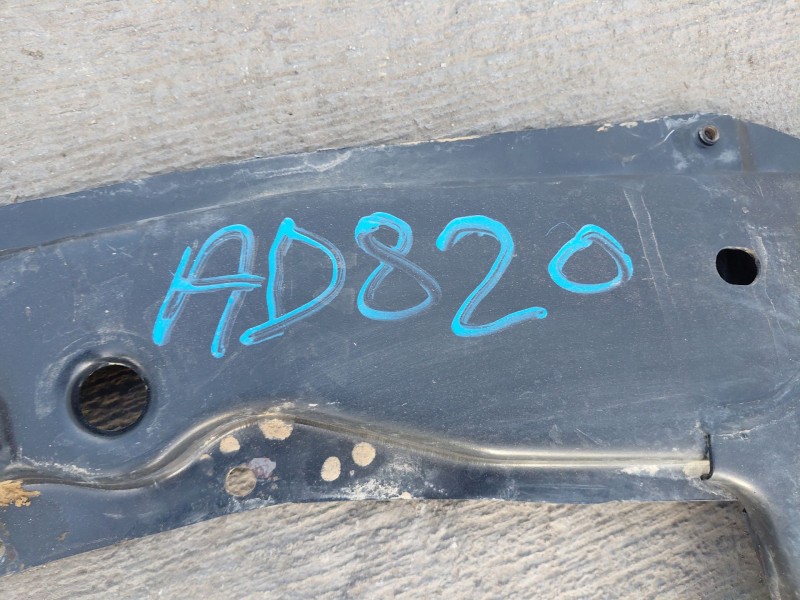 Recambio de puente delantero para dacia sandero essence referencia OEM IAM   