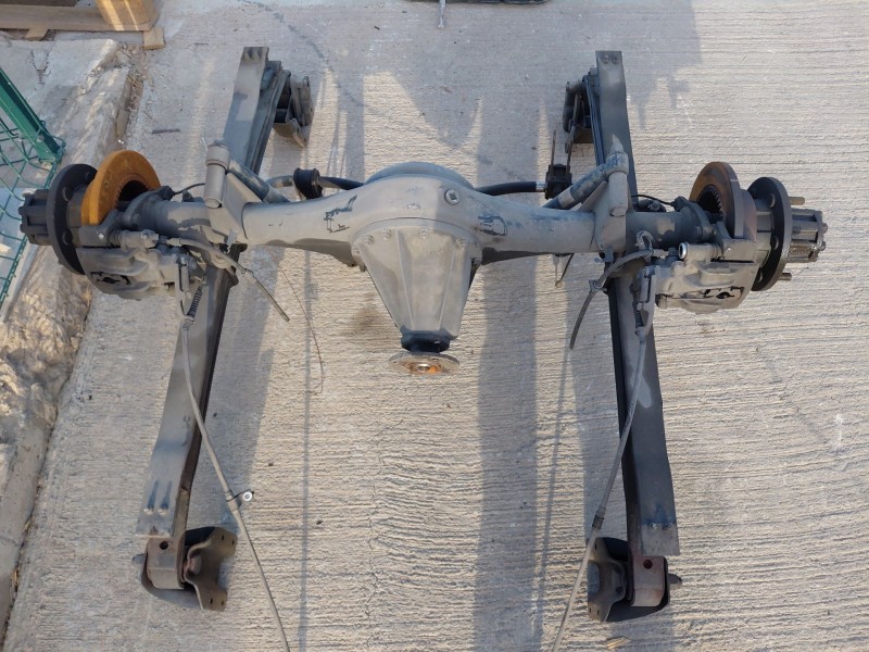 Recambio de puente trasero para nissan nt400 cabstar (f24m) 35.14, 45.14 referencia OEM IAM   