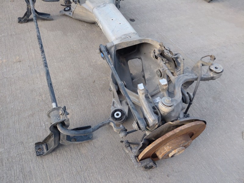 Recambio de puente trasero para peugeot 508 active referencia OEM IAM   