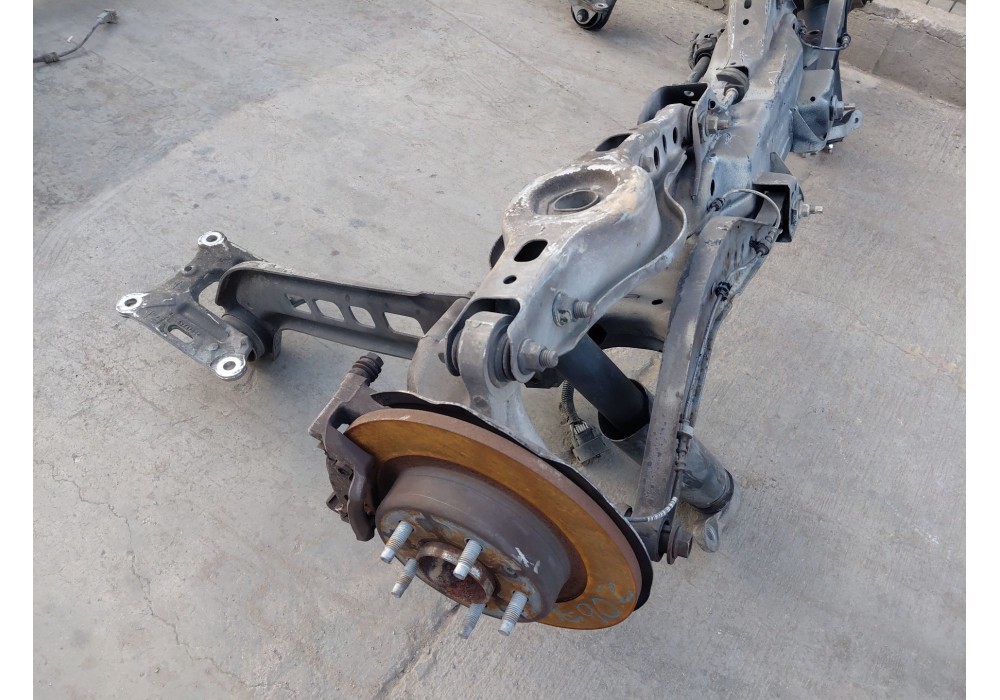 Recambio de puente trasero para opel insignia b grand sport (z18) 1.6 cdti (68) referencia OEM IAM   