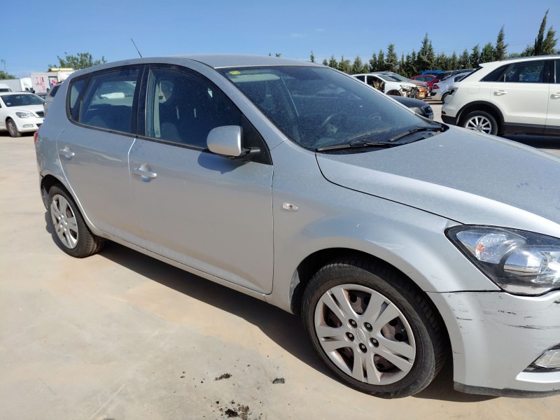 kia cee´d hatchback (ed) del año 2010