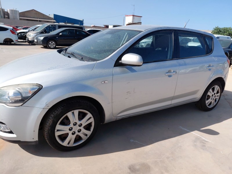 kia cee´d hatchback (ed) del año 2010