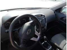 kia cee´d hatchback (ed) del año 2010