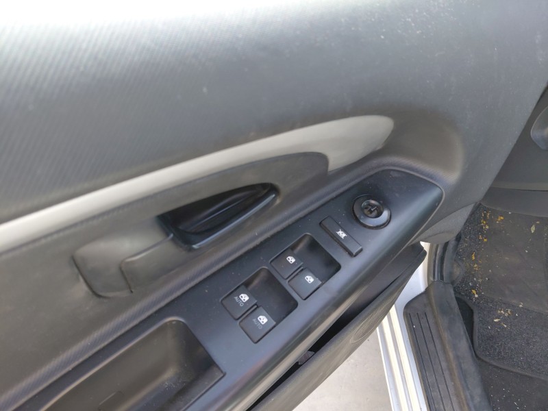 kia cee´d hatchback (ed) del año 2010