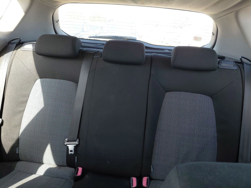 kia cee´d hatchback (ed) del año 2010