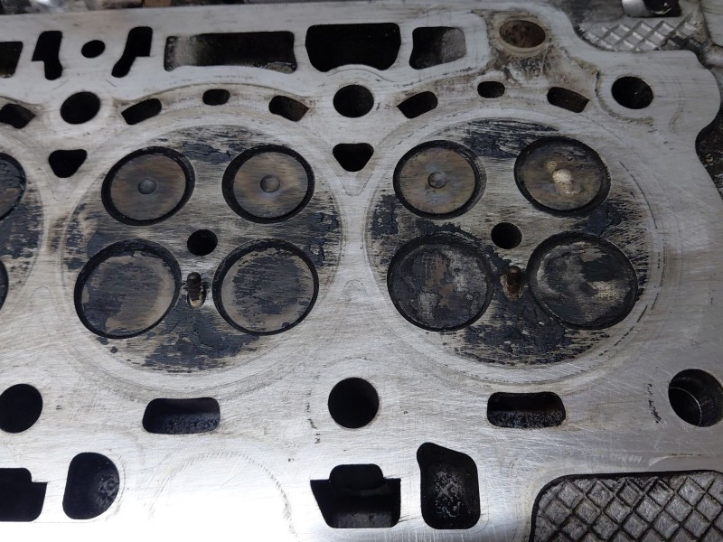 Recambio de culata para peugeot 5008 allure referencia OEM IAM   