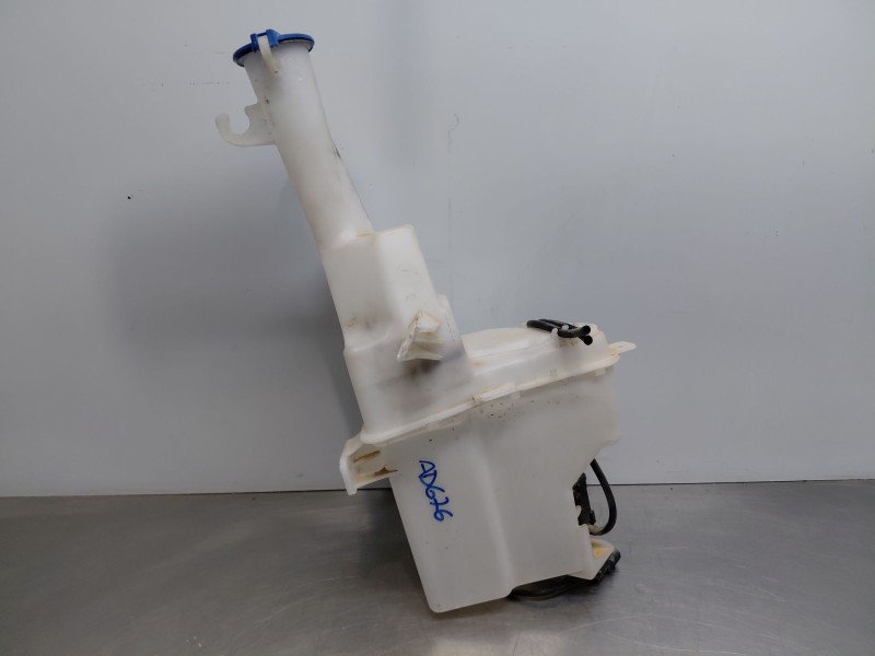Recambio de deposito limpia para hyundai kona hybrid referencia OEM IAM 98610J9200  