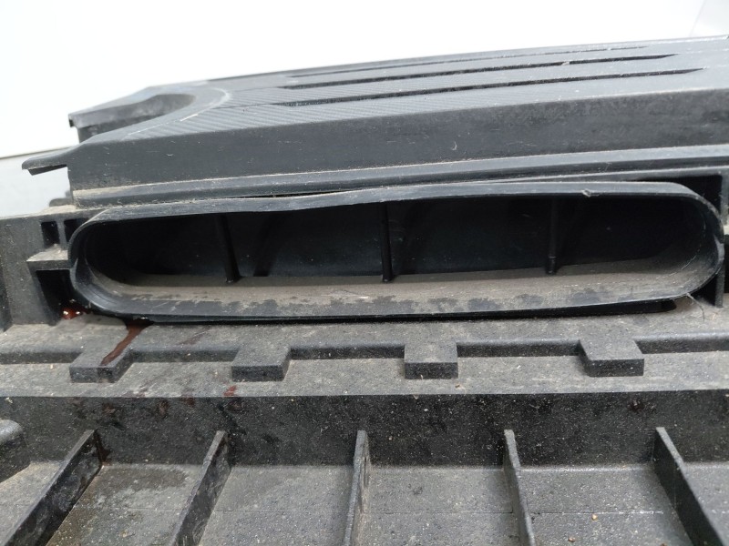 Recambio de filtro aire para hyundai kona hybrid referencia OEM IAM 28110CM100  