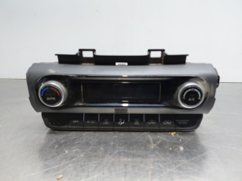 Recambio de mando climatizador para hyundai kona hybrid referencia OEM IAM 97250CMAD0TMT 97250CMAD0 