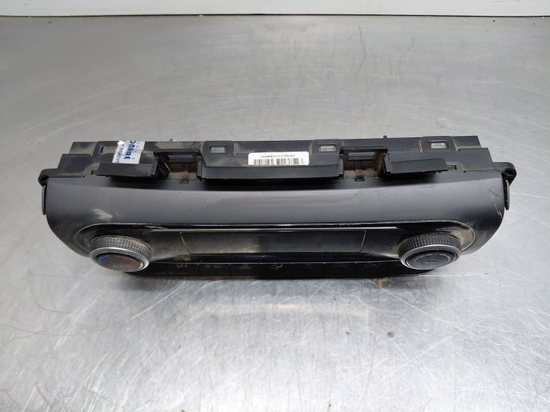 Recambio de mando climatizador para hyundai kona hybrid referencia OEM IAM 97250CMAD0TMT 97250CMAD0 