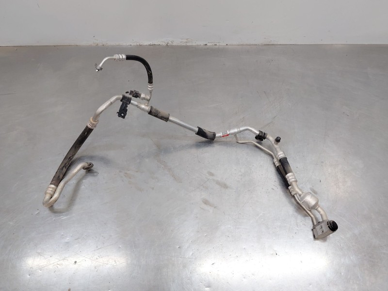 Recambio de tubos aire acondicionado para hyundai kona hybrid referencia OEM IAM 97775CM000  