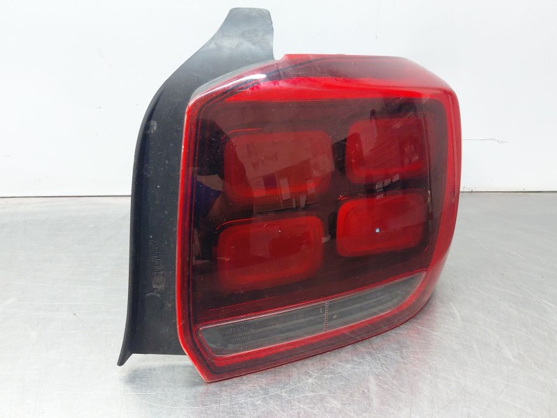 Recambio de piloto trasero derecho para dacia logan ii ambiance referencia OEM IAM 265505695R  