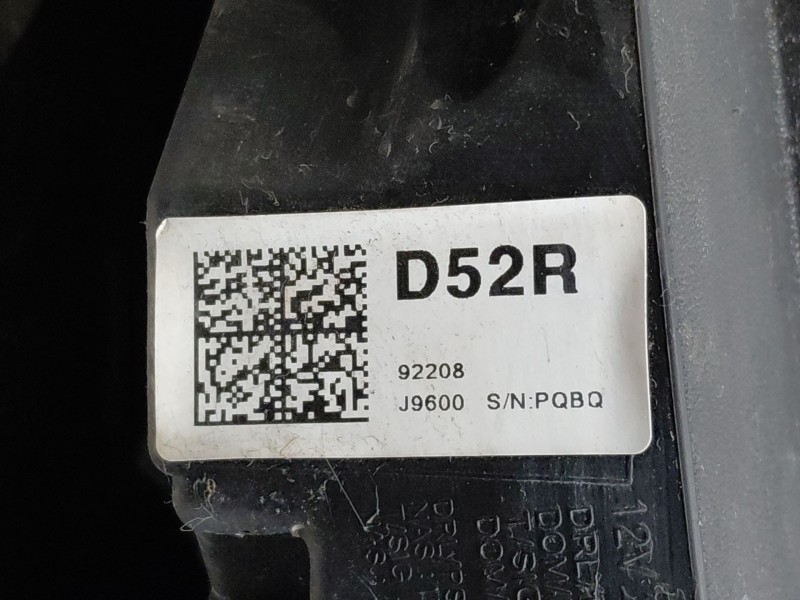 Recambio de piloto delantero derecho para hyundai kona hybrid referencia OEM IAM 92208J9600  