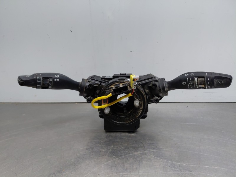 Recambio de mando multifuncion para hyundai kona hybrid referencia OEM IAM 93404J9960  