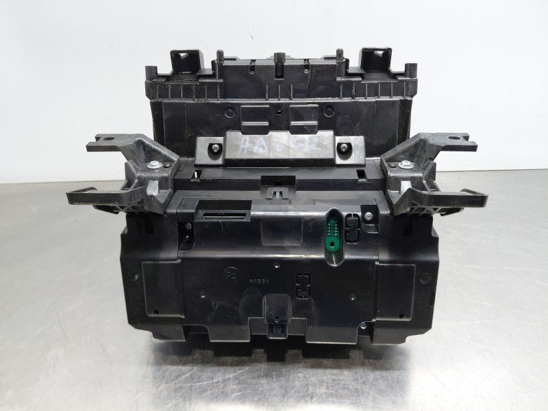 Recambio de pantalla multifuncion para hyundai kona hybrid referencia OEM IAM 94310CM110TRY 94310CM110 